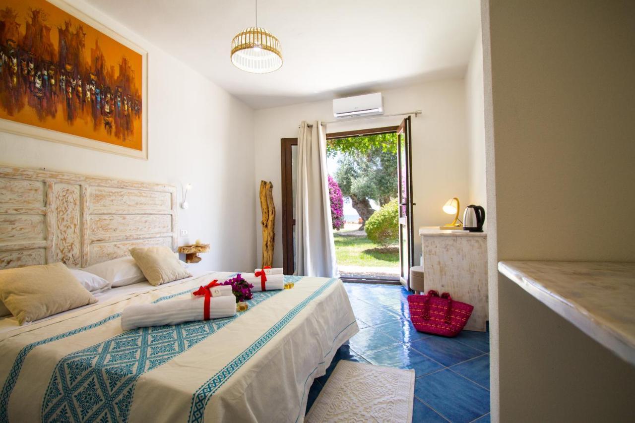 Suites Voce Del Mare Tertenìa Екстериор снимка