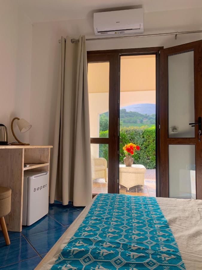 Suites Voce Del Mare Tertenìa Екстериор снимка